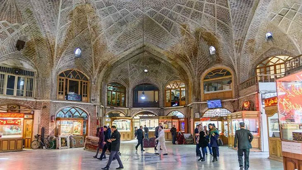 پا به پای بازاریان برای افزایش قدرت خرید مردم