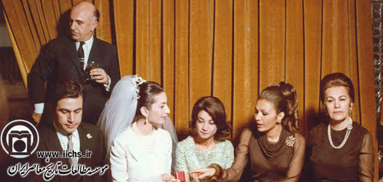 از کوخ نشینی تا کاخ نشینی