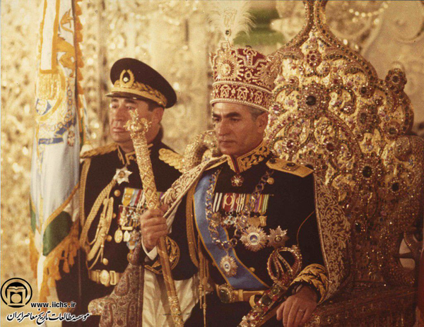 اعتراف ساواک به دموکراسی نمایشی شاه!