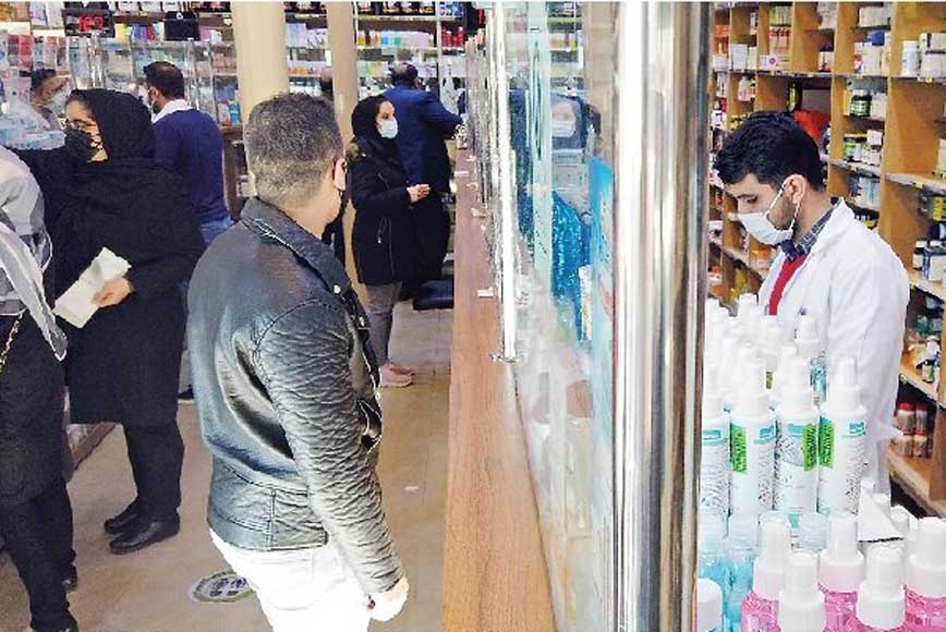 بحران دارو در ایران؛ از حذف ارز ترجیحی تا بدهی بیمه‌ها 