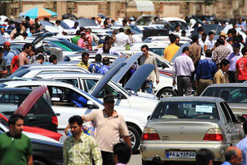 تکان سنگین قیمت‌ها در بازار خودرو | آخرین قیمت سمند، پژو، شاهین، کوییک و دنا 