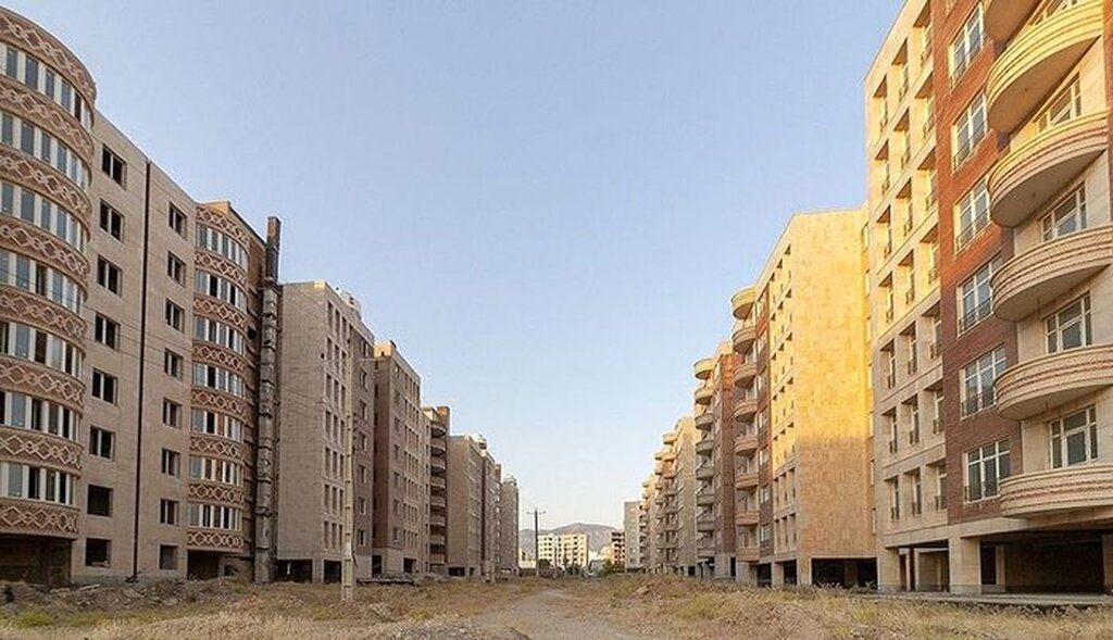 پرداخت وام ۸۰۰ میلیون تومانی نهضت ملی مسکن کی اجرایی می‌شود؟ | کاهش نرخ سود نهضت ملی مسکن به ۱۸ درصد