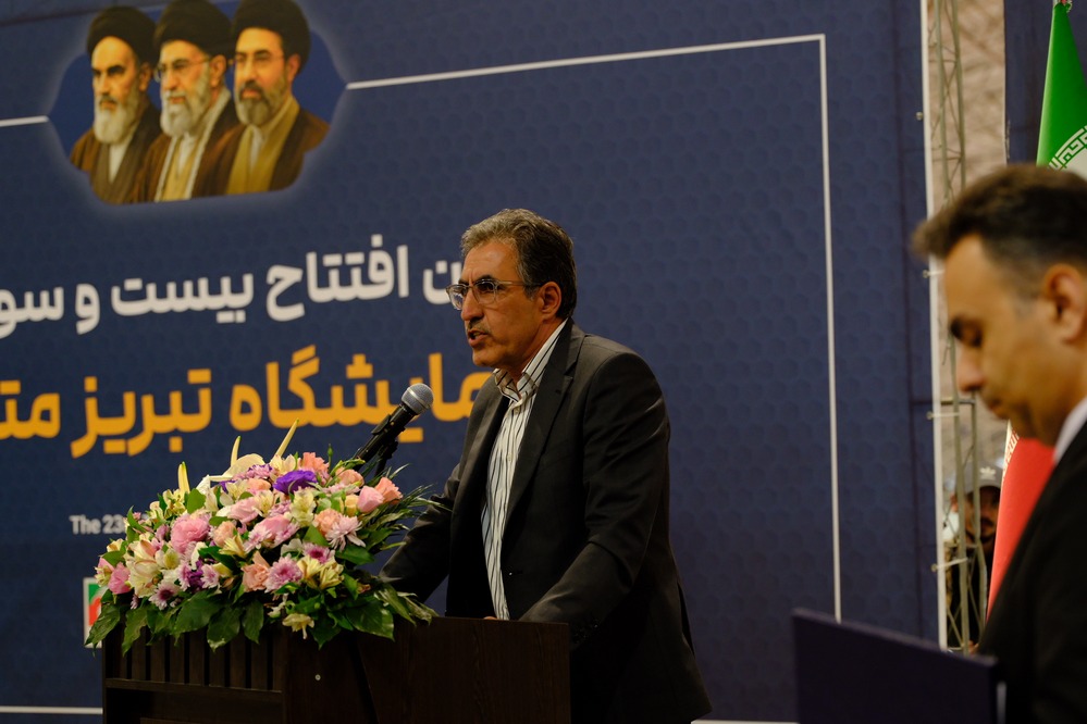 فولاد آذربایجان‌شرقی در خط مقدم تولید؛ چشم‌انتظار رفع موانع