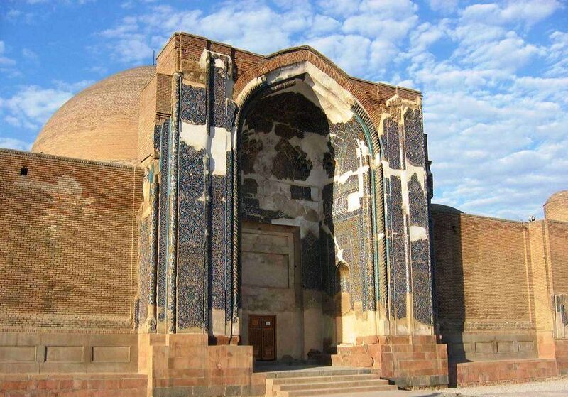 مستندنگاری نقشه‌های فتوگرامتری مسجد کبود تبریز